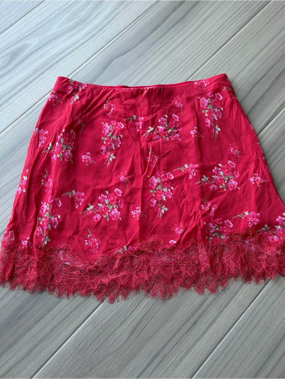 LoveShackFancy Red Floral Lace-Trim Mini Skirt
